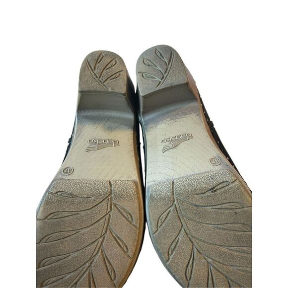 Dansko Sarah Milled Burnished Black $39.00-$180 | Size: EU 37| - Picture 4 of 5